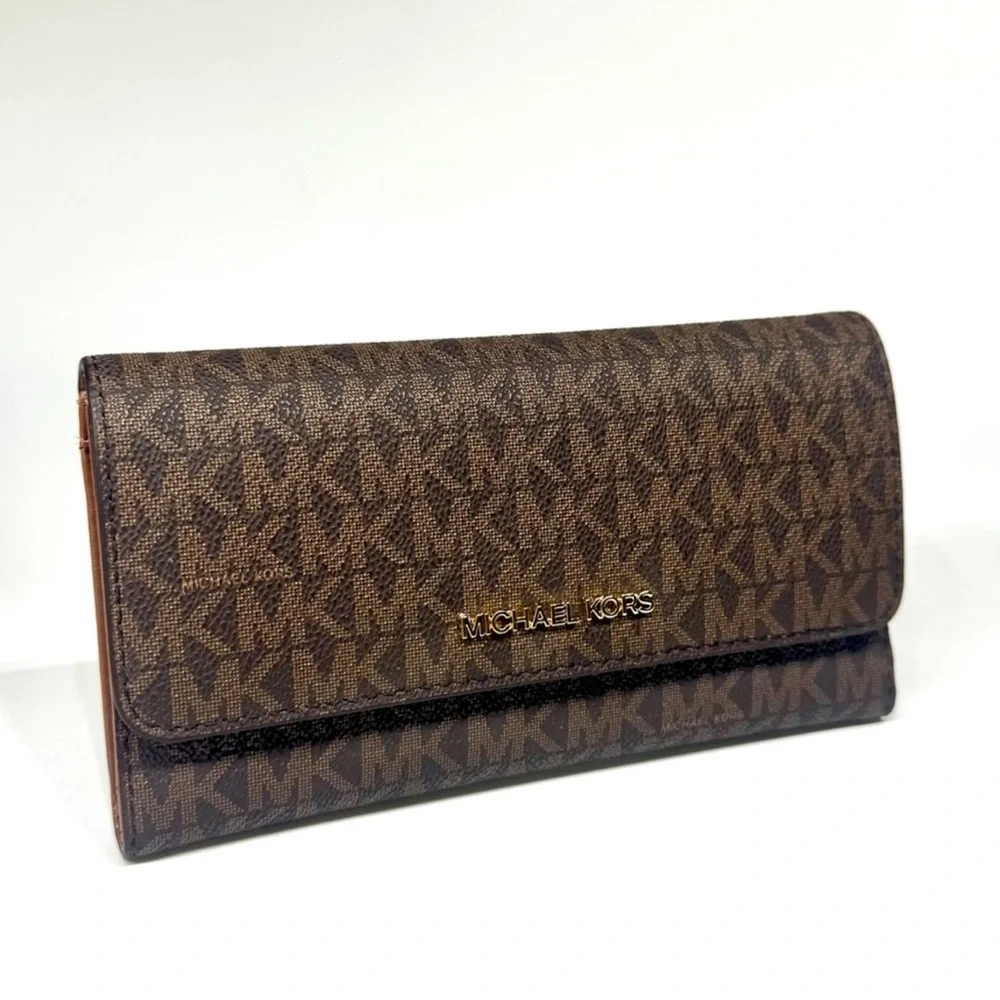 Michael Kors Large Jet Set Travel Trifold Wallet Brown Signature